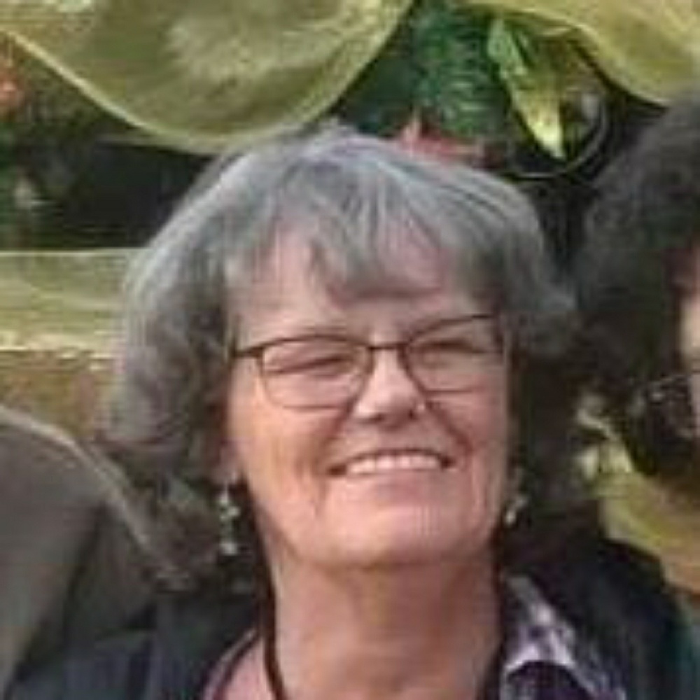 Meet your Posher, Babette